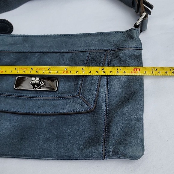 BCBGMAXAZRIA Shoulder Bag Women Blue Leather Buckle Strap Gunmetal Hardware - Picture 10 of 13